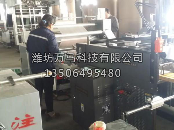 手動對裱卡機加裝飛達送紙